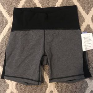Lululemon - Train Time Shorts
